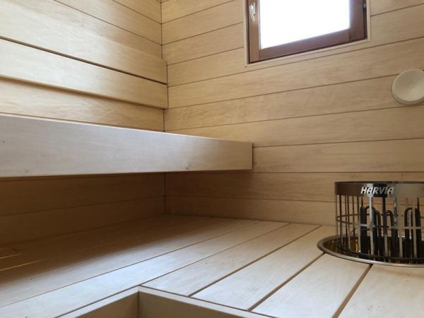 Kylpyhuoneet ja saunat